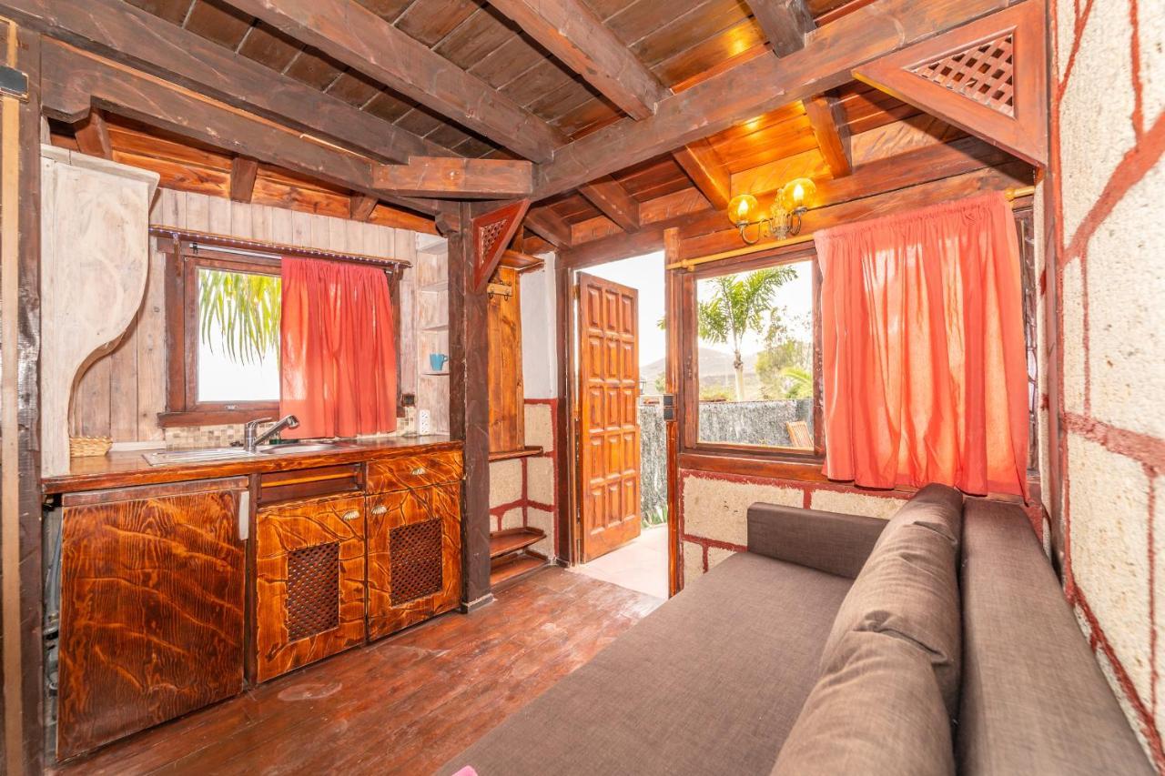 Bed and Breakfast Casa Giuliana à Charco del Pino Extérieur photo